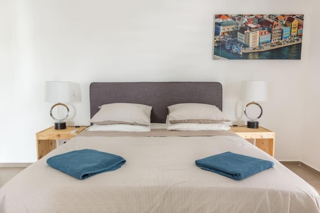 Goudhaen Luxury Private Apartments Jan Thiel Beach Exterior foto
